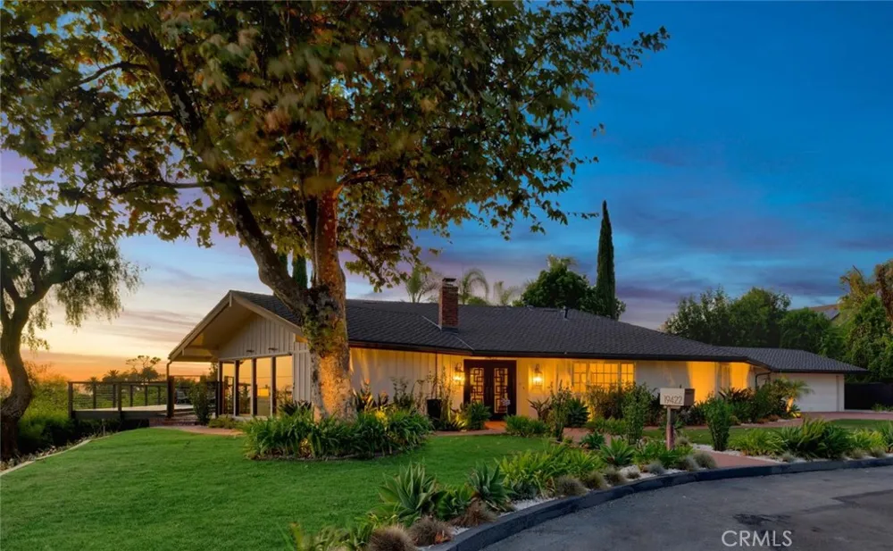 19422 Holiday Lane North Tustin, CA 92705