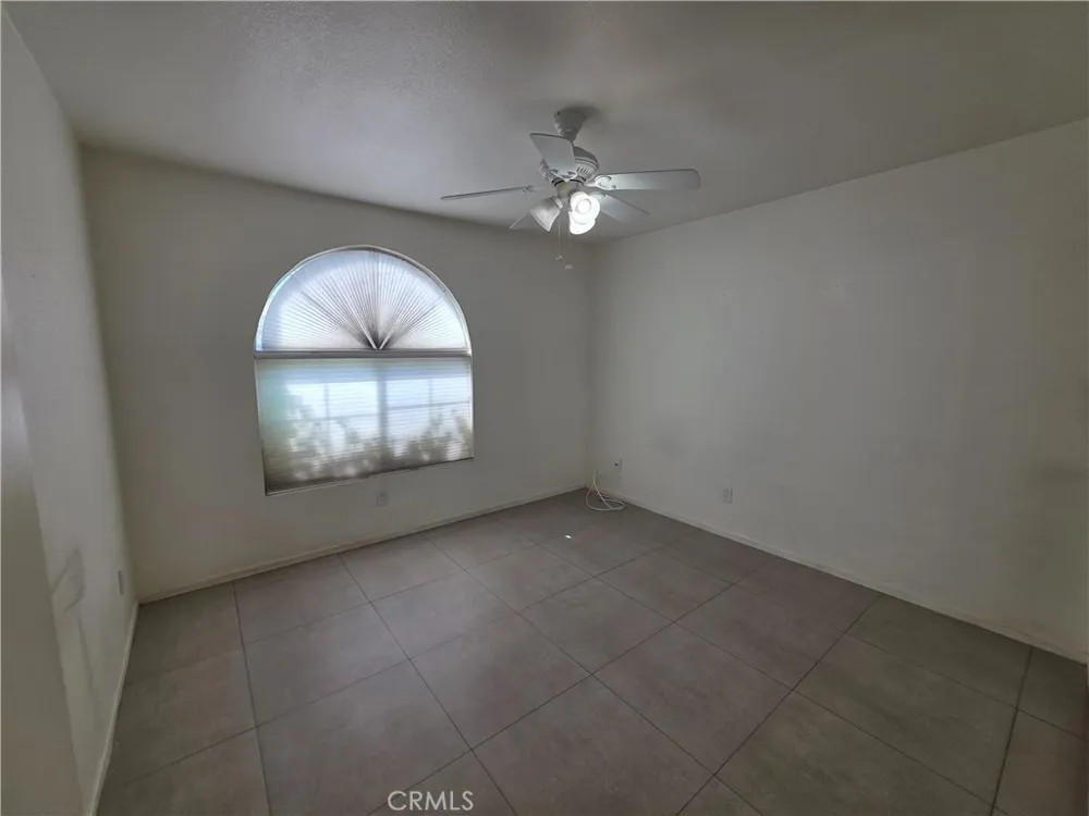 68050 Espada Cathedral City, CA 92234
