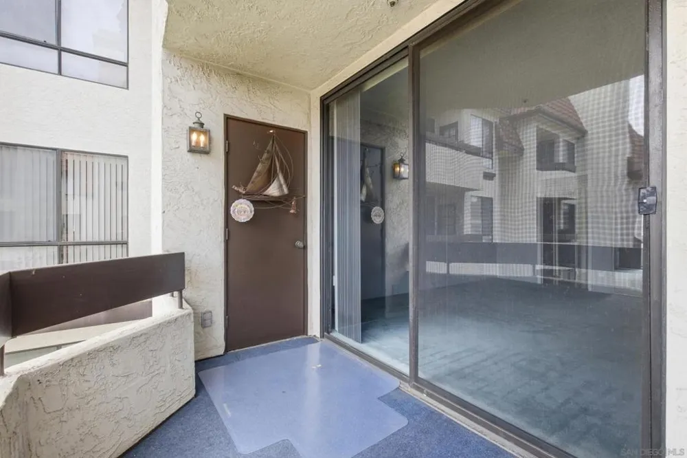 5805 Friars #2308 San Diego, CA 92110