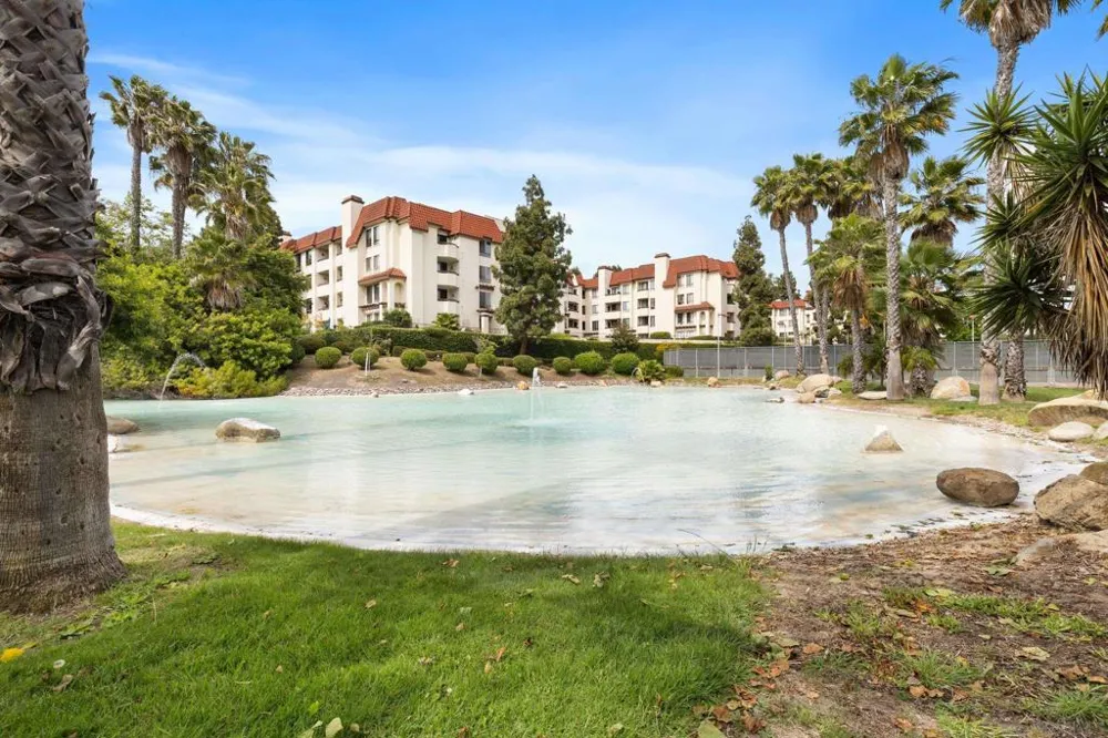 5805 Friars #2308 San Diego, CA 92110