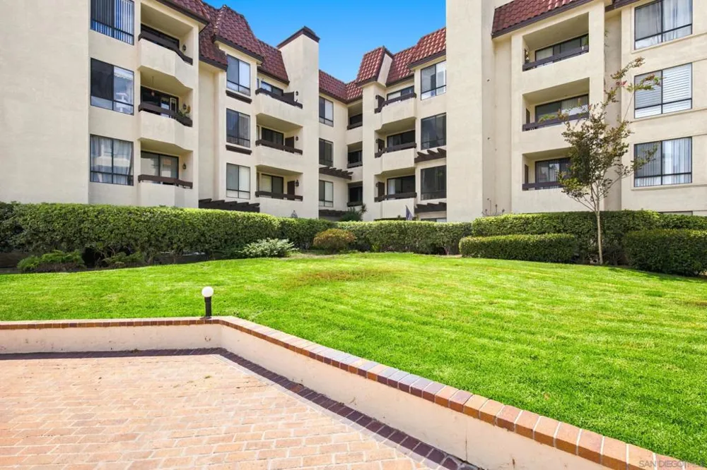 5805 Friars #2308 San Diego, CA 92110