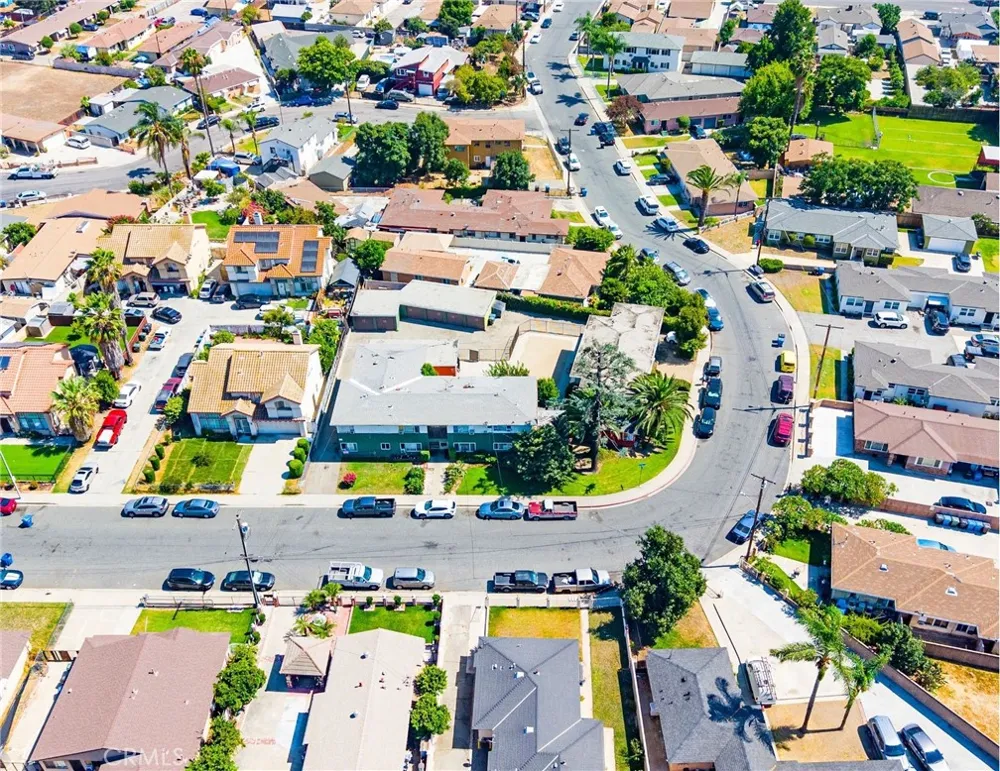 1072 W WILSON STREET Pomona, CA 91768