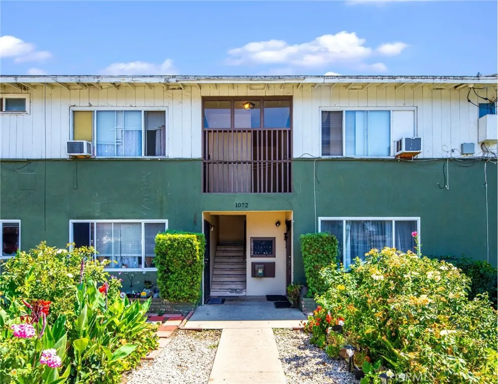 1072 W WILSON STREET Pomona, CA 91768