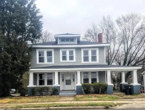 4011 Indiana Avenue