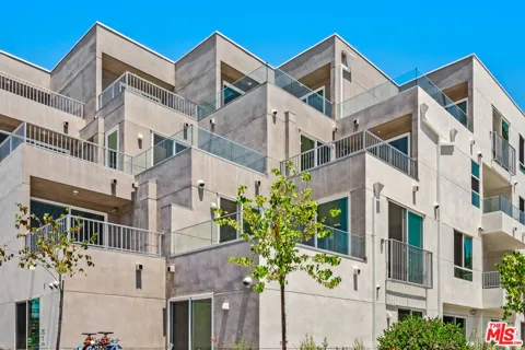 4406 Fulton Street #103