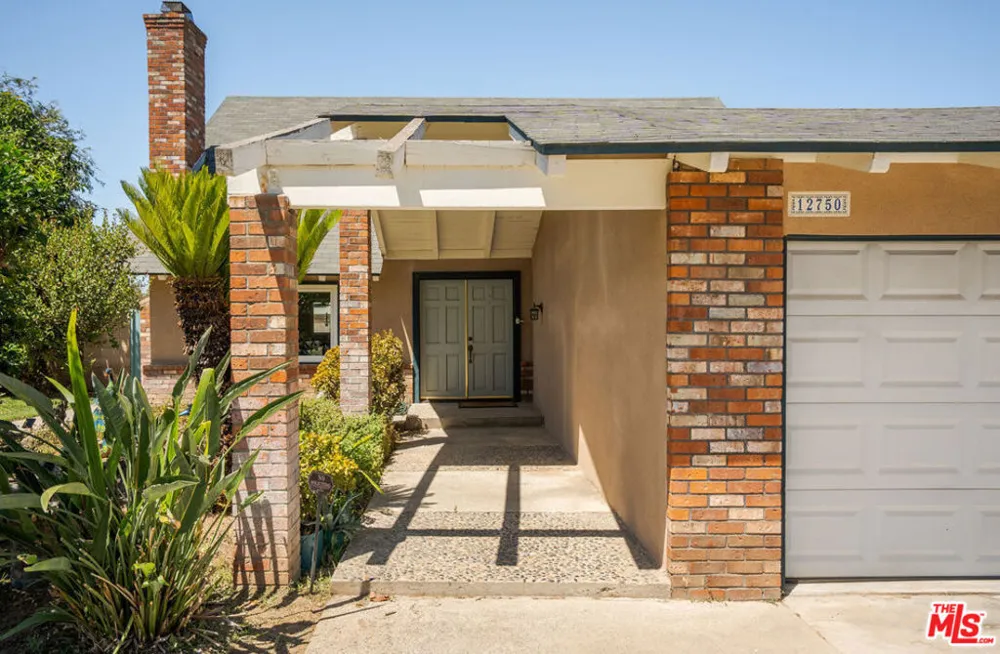 12750 Wilmac Avenue Grand Terrace, CA 92313