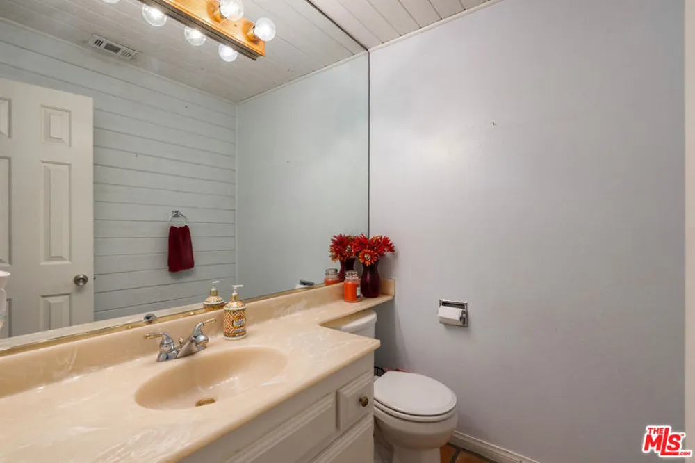 12750 Wilmac Avenue Grand Terrace, CA 92313