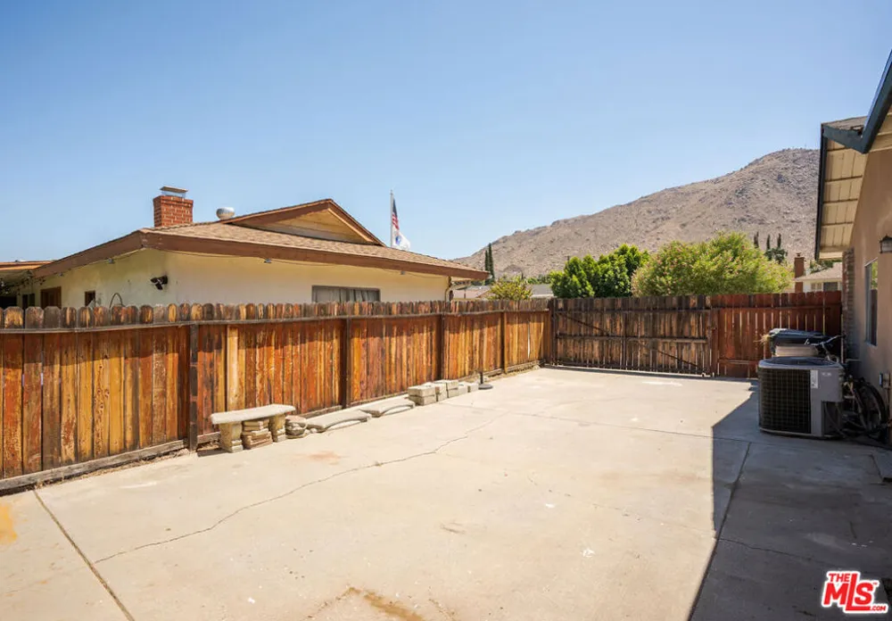 12750 Wilmac Avenue Grand Terrace, CA 92313