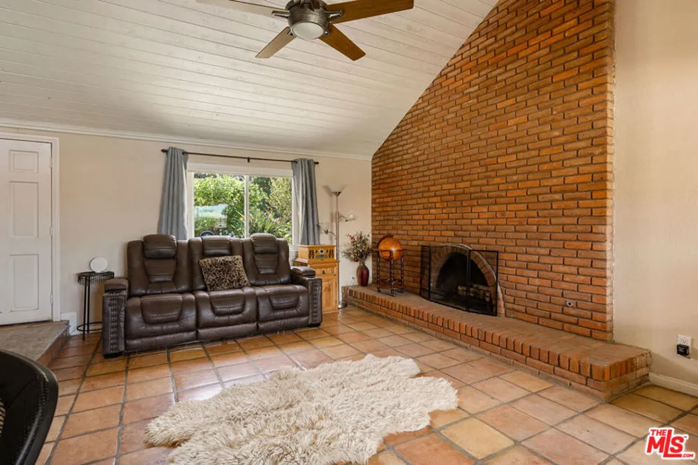 12750 Wilmac Avenue Grand Terrace, CA 92313