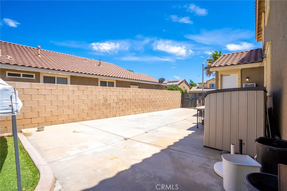 1861 Hideaway Place Palmdale, CA 93551