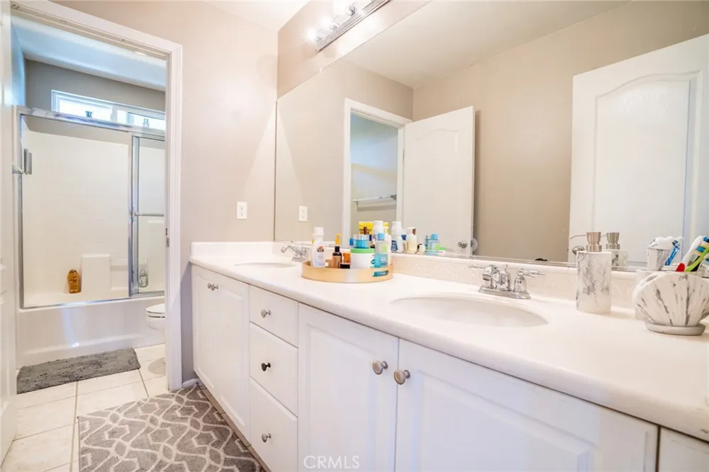 1861 Hideaway Place Palmdale, CA 93551