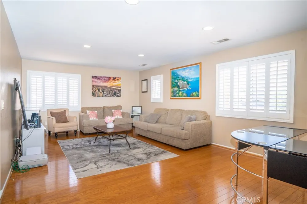 1861 Hideaway Place Palmdale, CA 93551