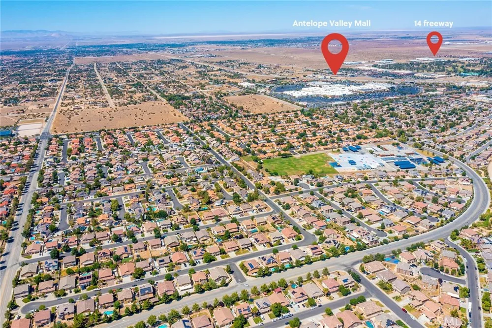 1861 Hideaway Place Palmdale, CA 93551