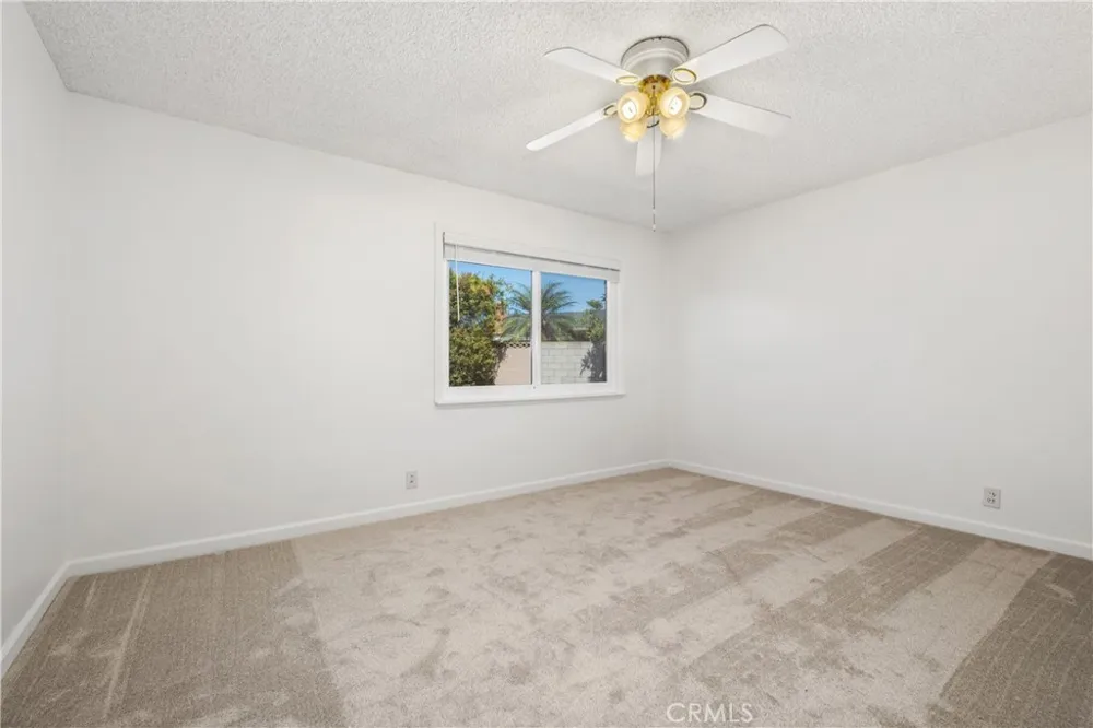 805 S Oakhaven Anaheim, CA 92804