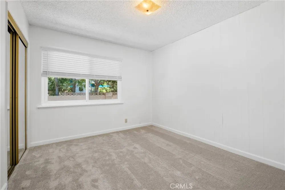 805 S Oakhaven Anaheim, CA 92804