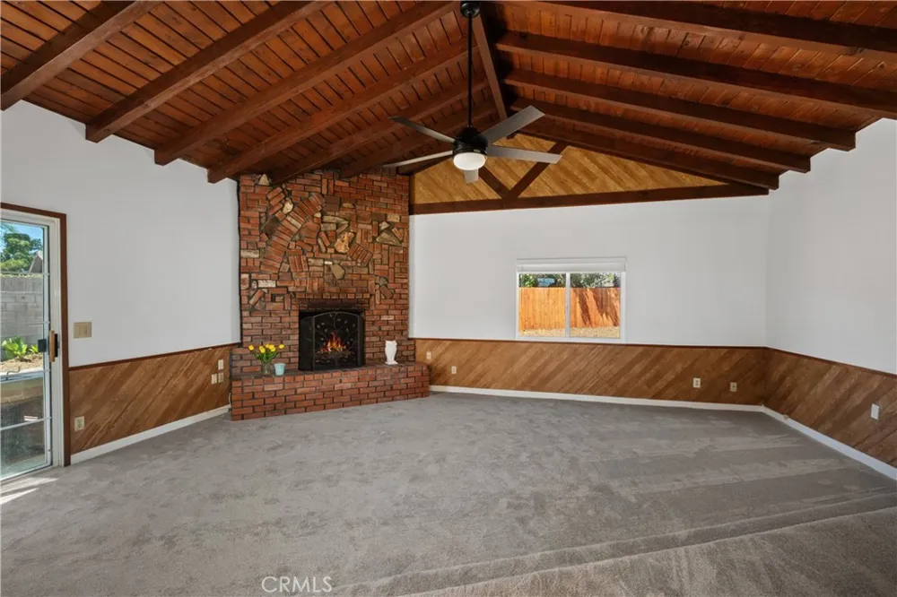 805 S Oakhaven Anaheim, CA 92804