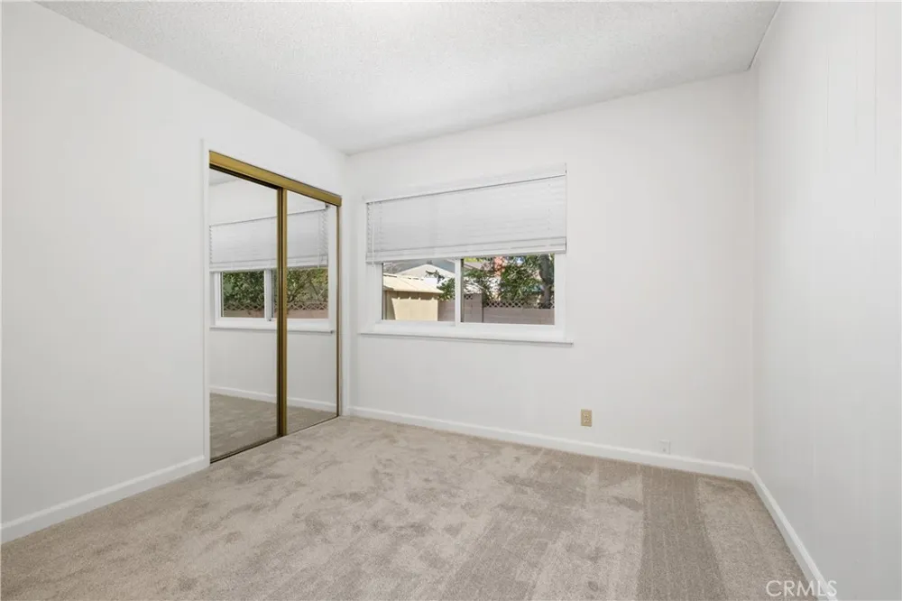 805 S Oakhaven Anaheim, CA 92804