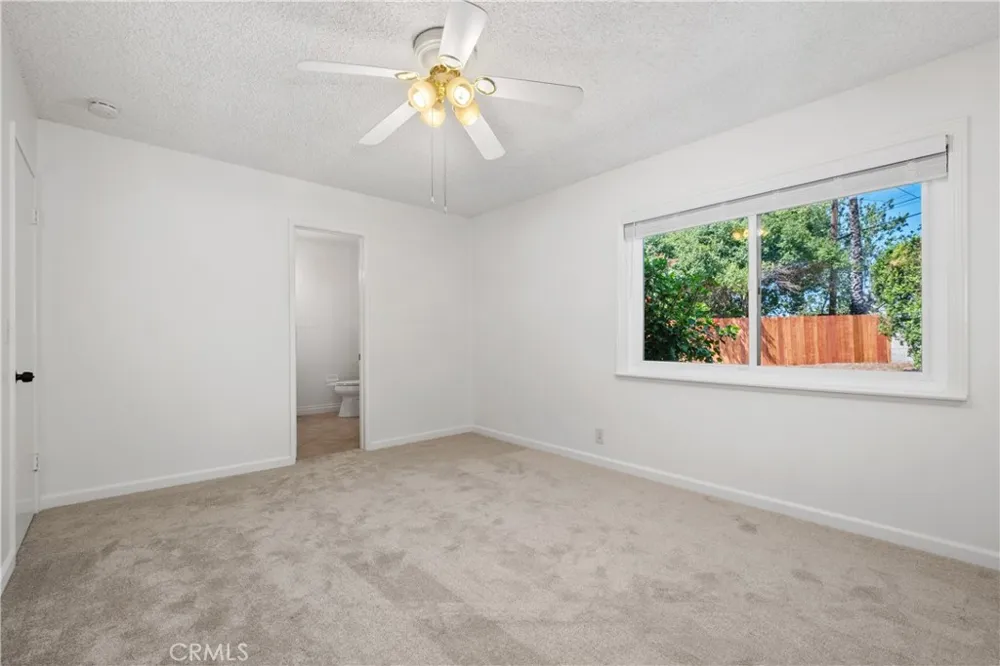 805 S Oakhaven Anaheim, CA 92804