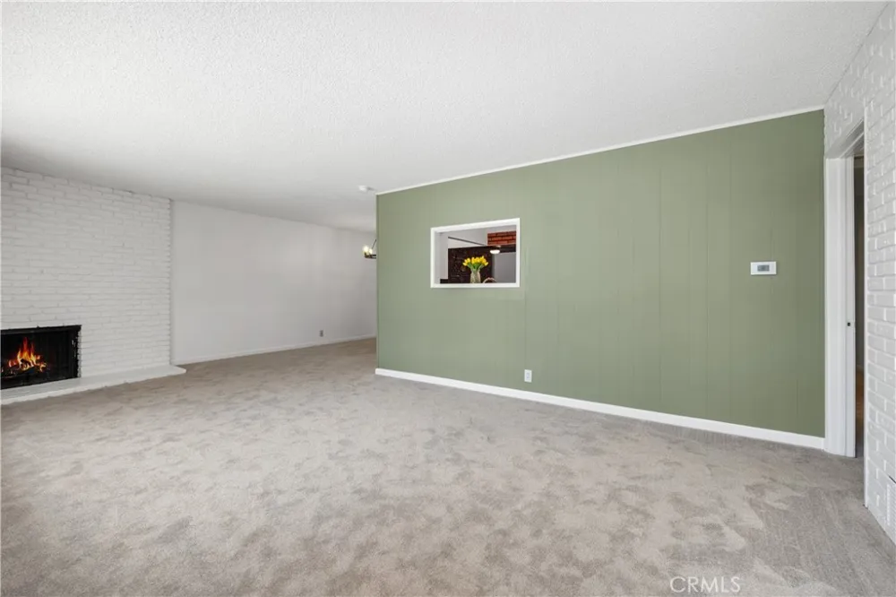 805 S Oakhaven Anaheim, CA 92804