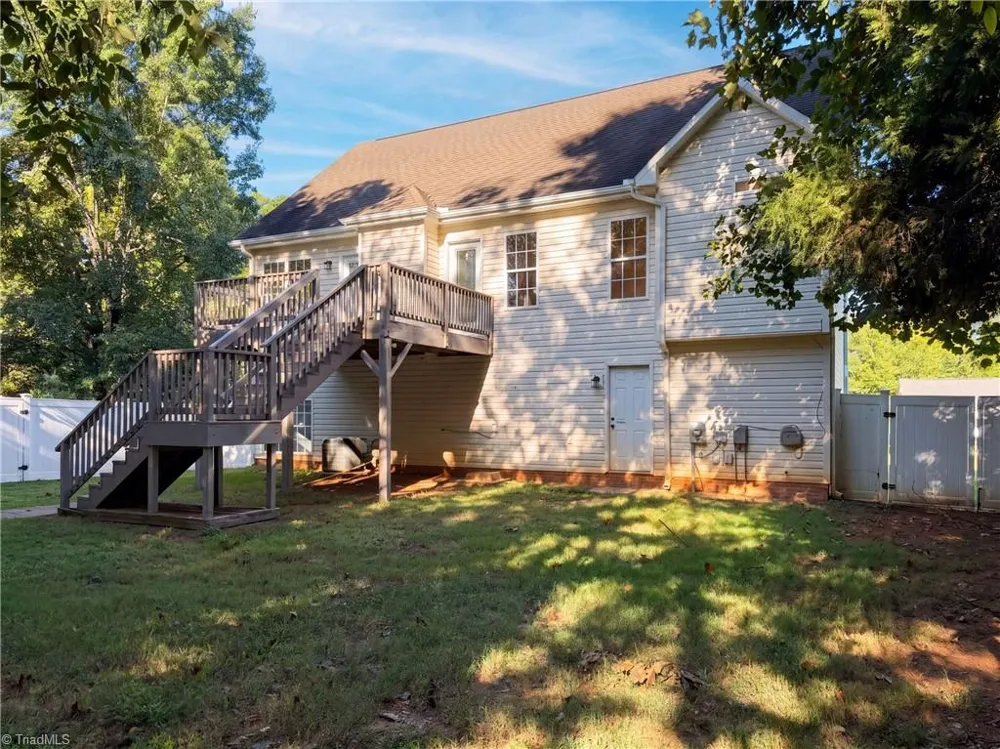 124 Manor Ridge Way Lexington, NC 27292
