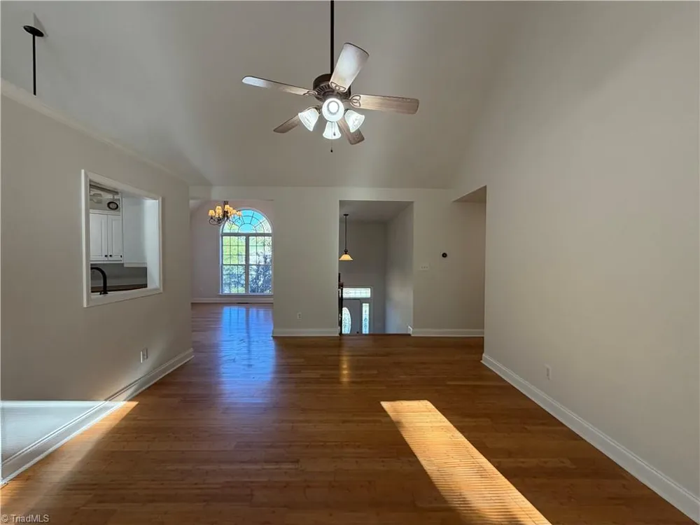 124 Manor Ridge Way Lexington, NC 27292