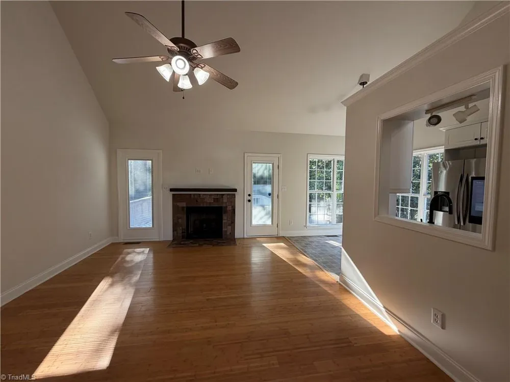 124 Manor Ridge Way Lexington, NC 27292