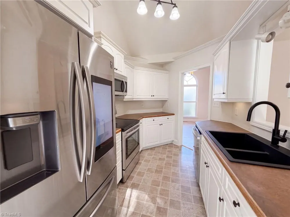 124 Manor Ridge Way Lexington, NC 27292