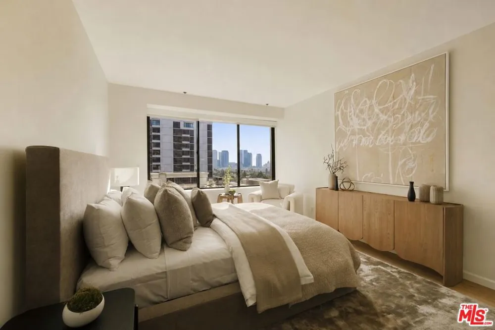10724 Wilshire Boulevard #803 Los Angeles, CA 90024