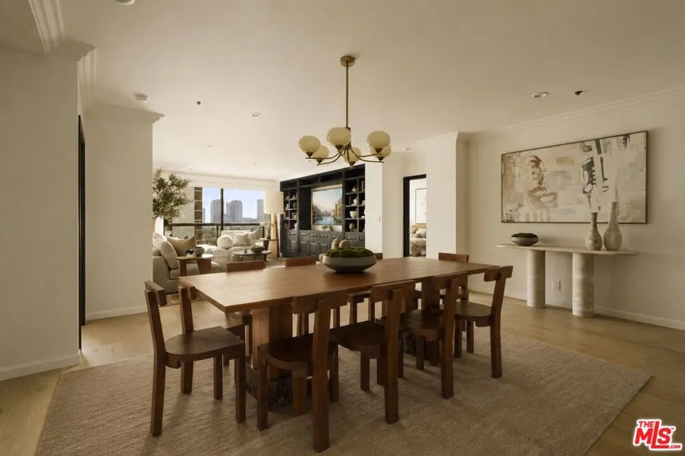 10724 Wilshire Boulevard #803 Los Angeles, CA 90024