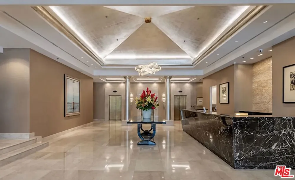 10724 Wilshire Boulevard #803 Los Angeles, CA 90024