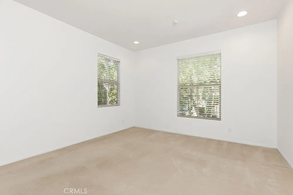 402 Quail Ridge Irvine, CA 92603