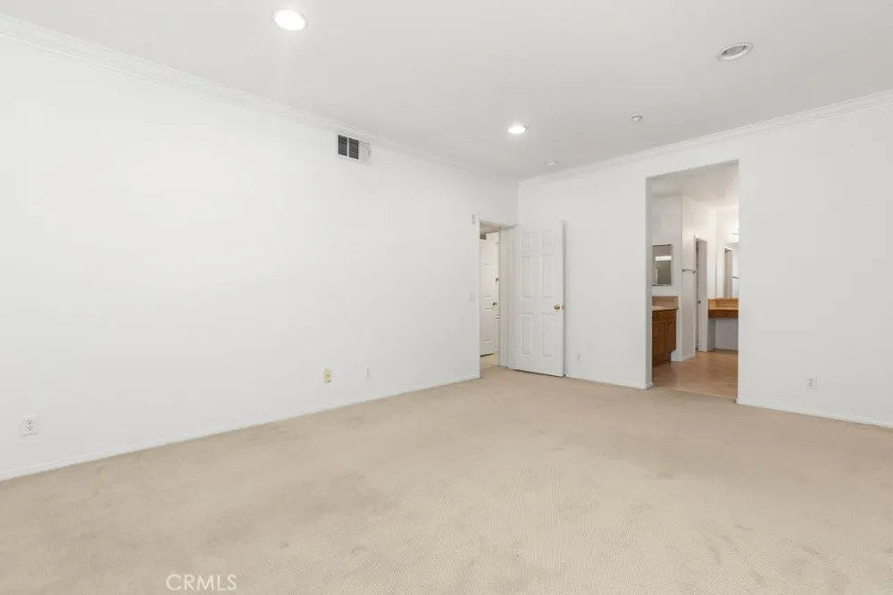 402 Quail Ridge Irvine, CA 92603