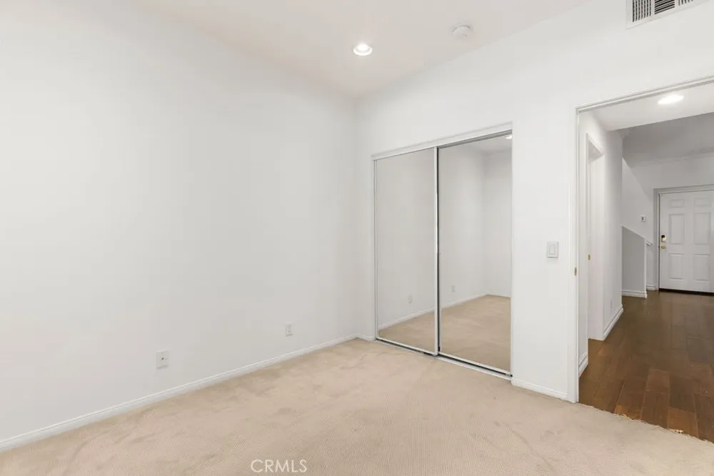 402 Quail Ridge Irvine, CA 92603