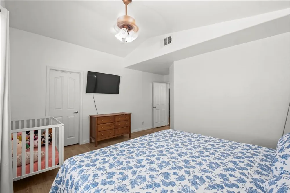 4141 De Anza Palmdale, CA 93551