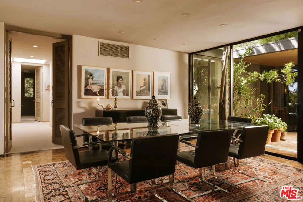 9225 Nightingale Drive Los Angeles, CA 90069