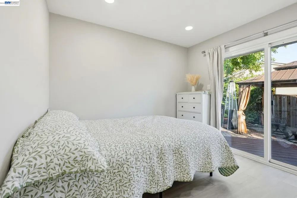 2394 Tahiti St Hayward, CA 94545
