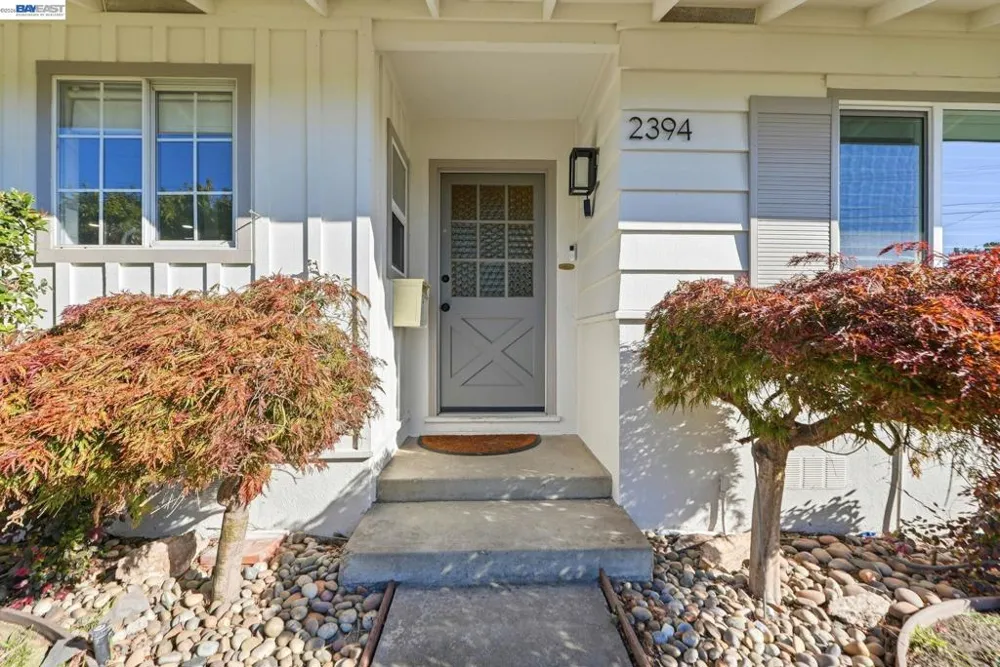 2394 Tahiti St Hayward, CA 94545