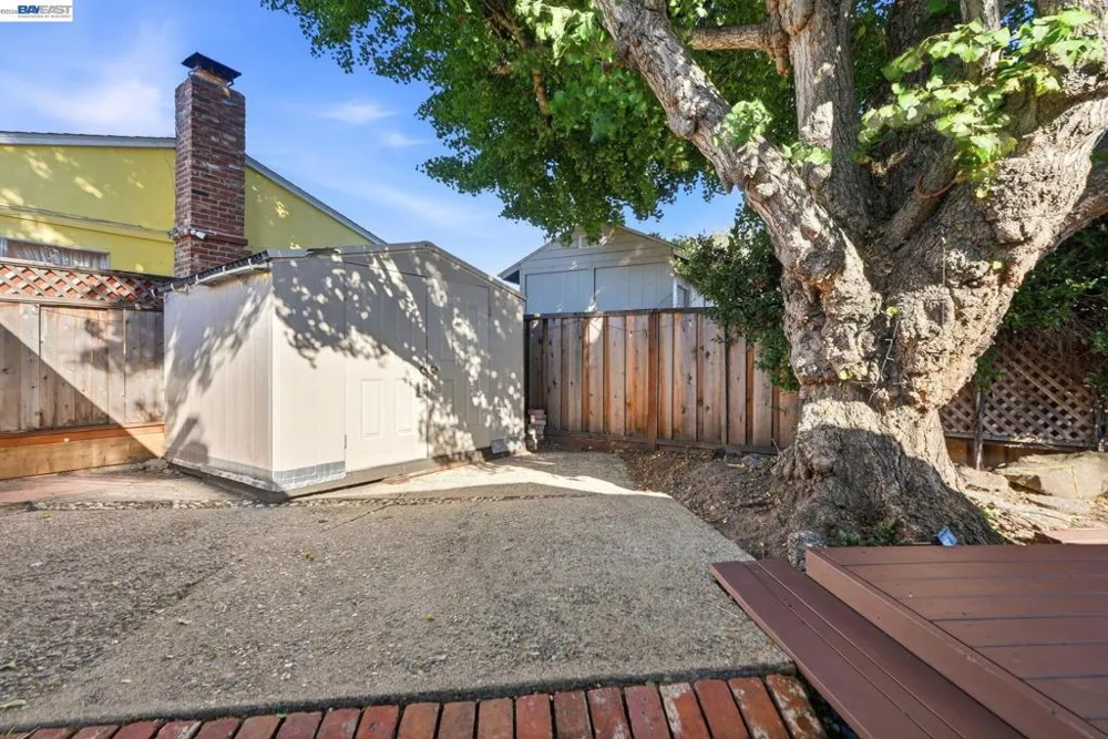 2394 Tahiti St Hayward, CA 94545