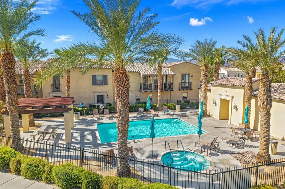 124 Paseo Bravo Palm Desert, CA 92211