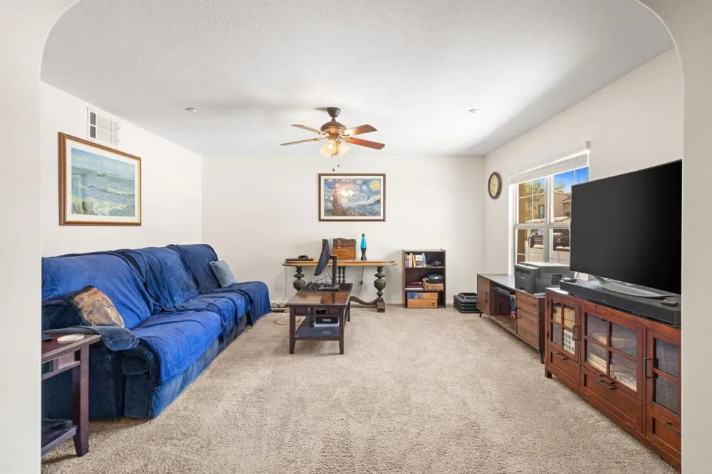 124 Paseo Bravo Palm Desert, CA 92211