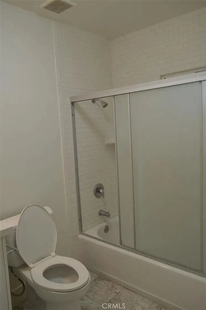 211 West Street #4 Anaheim, CA 92801