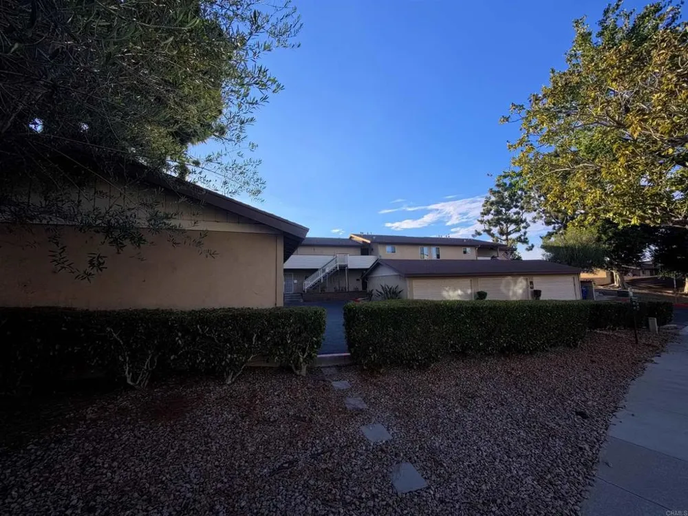 289 Stage Coach Rd Oceanside, CA 92057