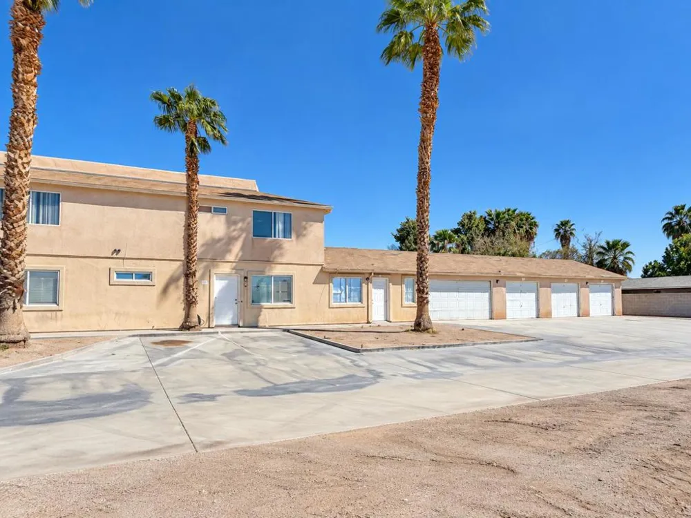 684 6th Street Blythe, CA 92225