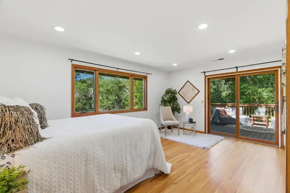 17515 Upper East Zayante Road Los Gatos, CA 95033