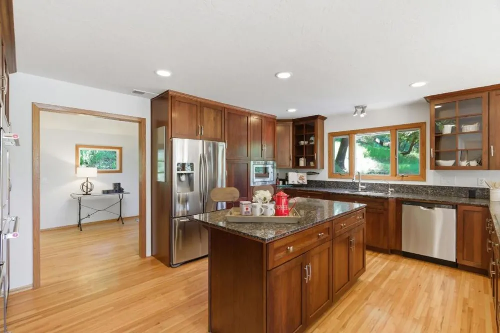 17515 Upper East Zayante Road Los Gatos, CA 95033