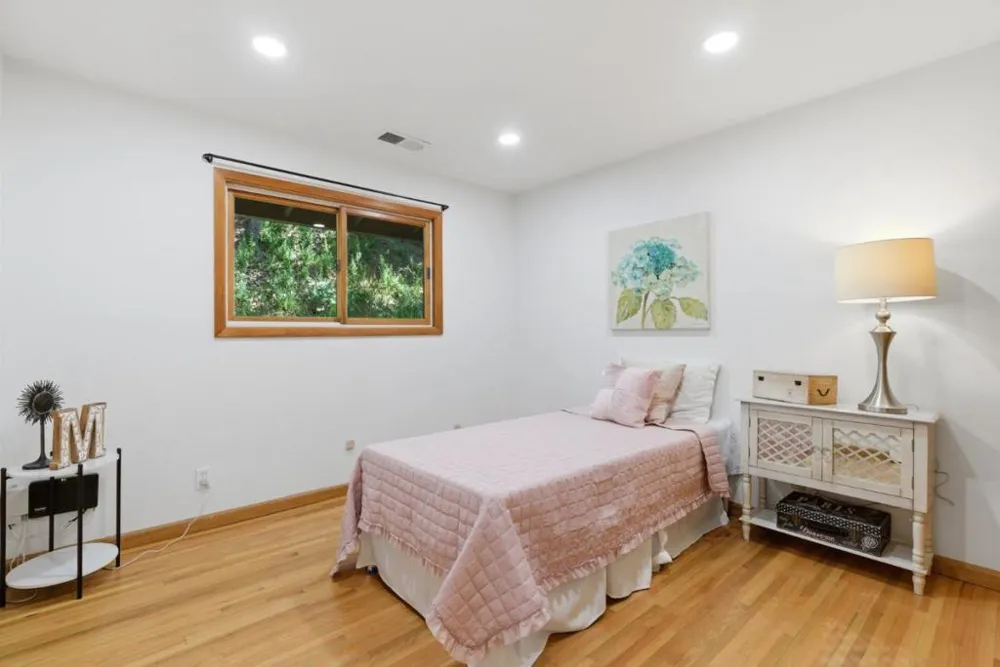 17515 Upper East Zayante Road Los Gatos, CA 95033