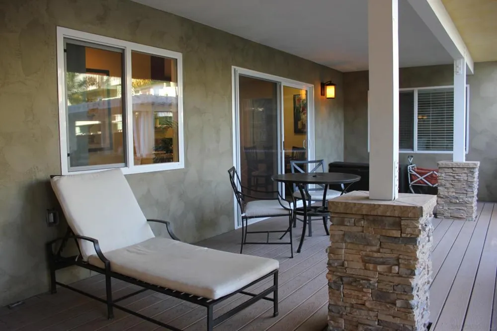 150 Walnut Carlsbad, CA 92008