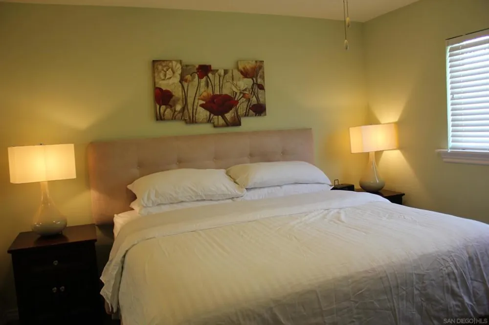 150 Walnut Carlsbad, CA 92008
