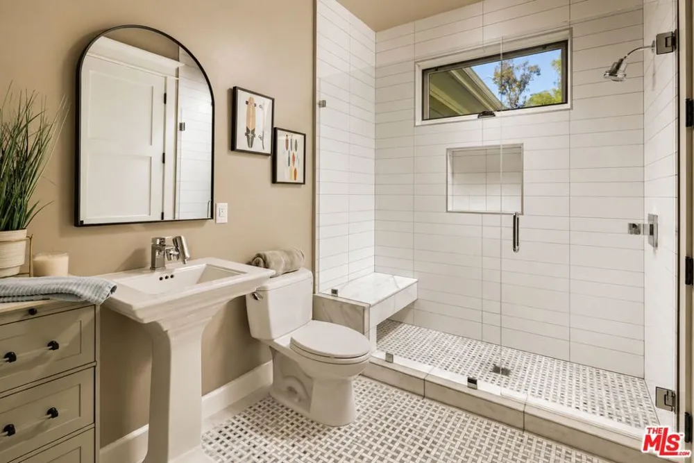 25081 Lewis And Clark Road Hidden Hills, CA 91302