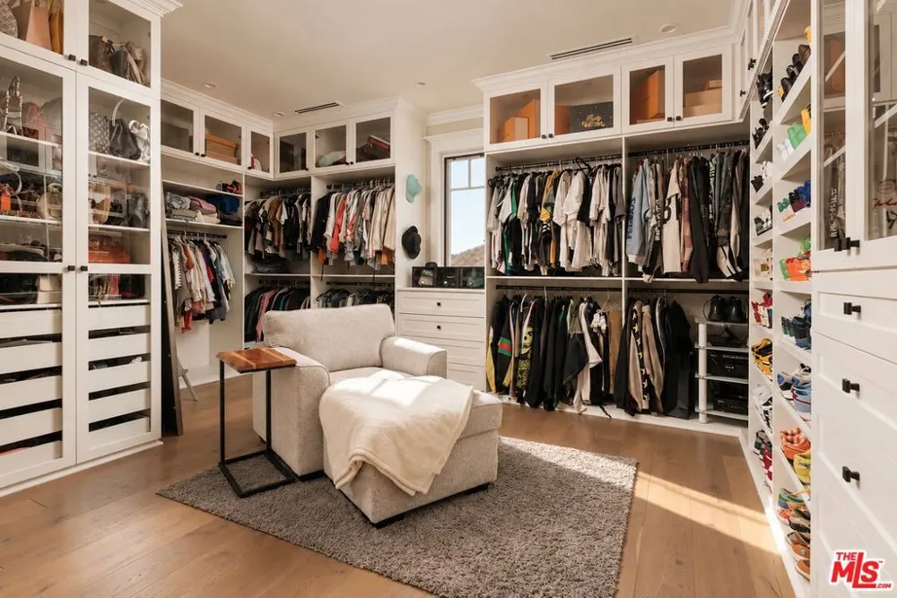 25081 Lewis And Clark Road Hidden Hills, CA 91302